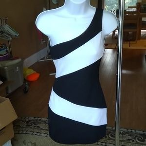 Guess Black and White Dress